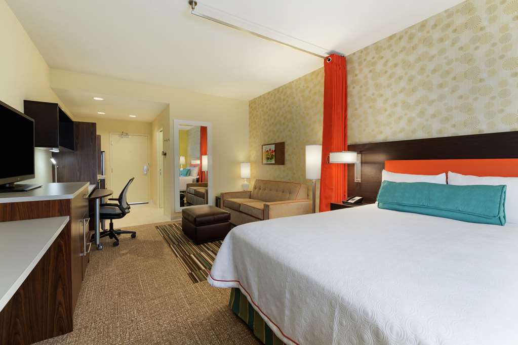 Home2 Suites By Hilton Milwaukee Brookfield Waukesha Room photo